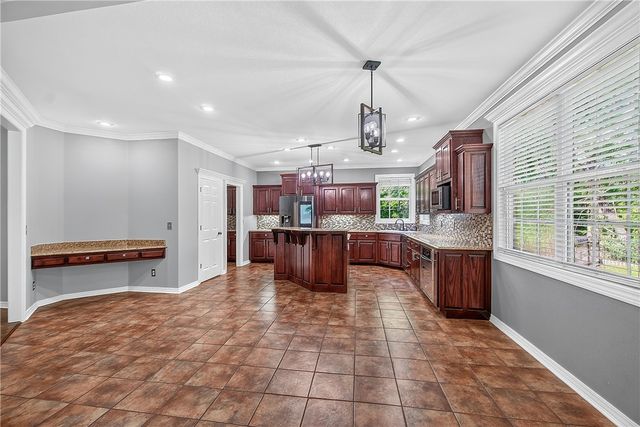 4103 NE Kensington Avenue, Bentonville, AR 72712