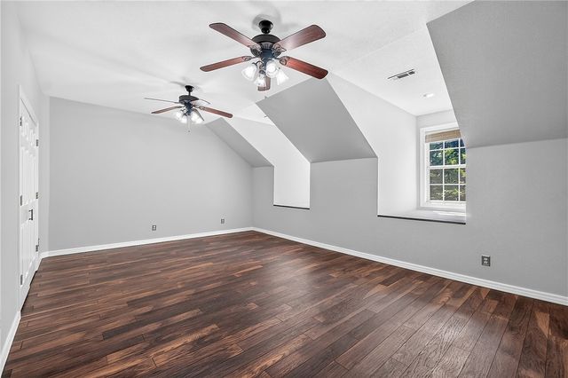 4103 NE Kensington Avenue, Bentonville, AR 72712