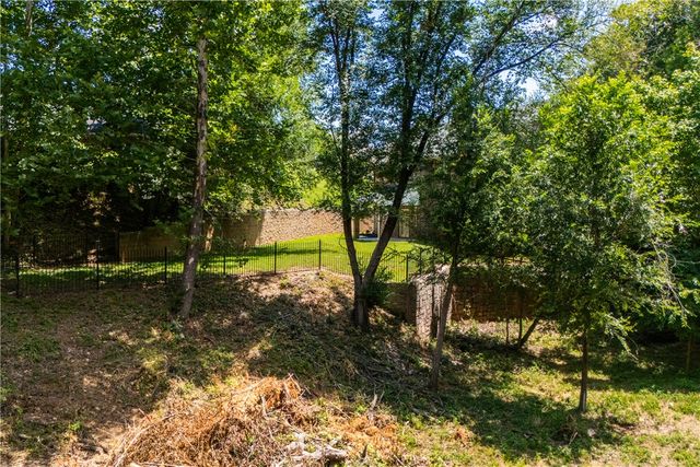 4103 NE Kensington Avenue, Bentonville, AR 72712