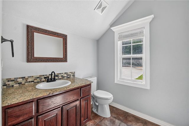 4103 NE Kensington Avenue, Bentonville, AR 72712