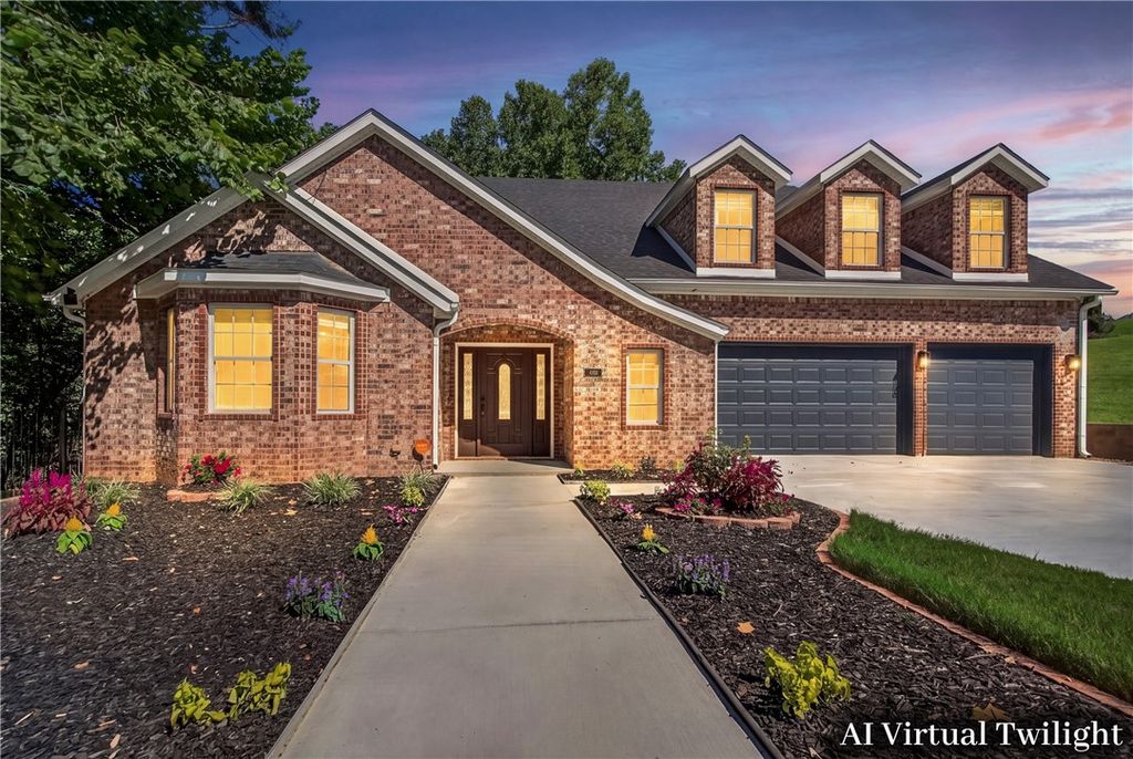 4103 NE Kensington Avenue, Bentonville, AR 72712