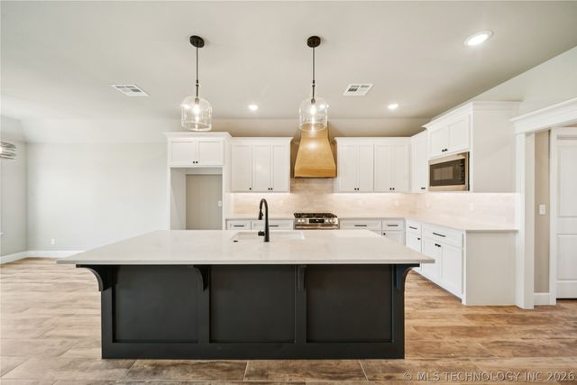 14129 N 54th East Avenue, Collinsville, OK 74021