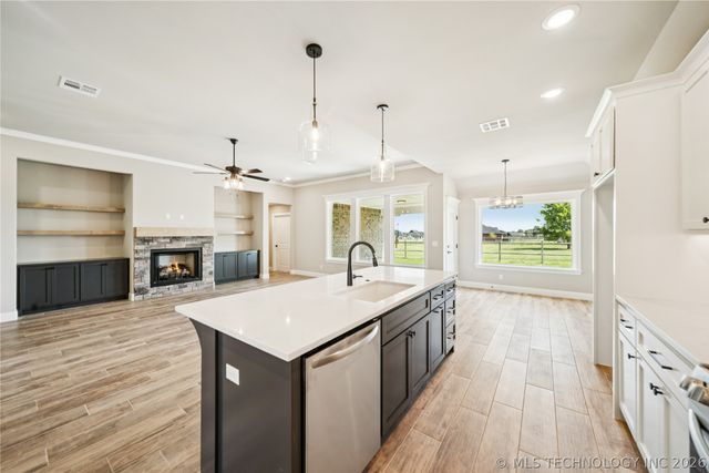 14129 N 54th East Avenue, Collinsville, OK 74021