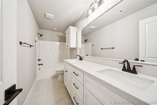 14129 N 54th East Avenue, Collinsville, OK 74021