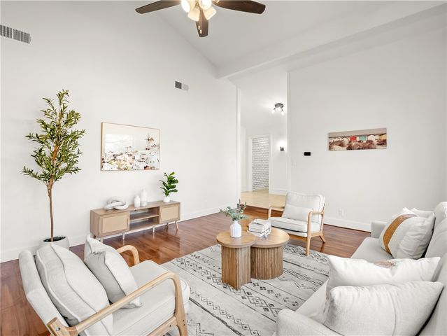 2527 W San Madele, Fresno, CA 93711