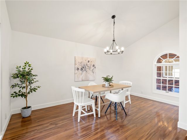 2527 W San Madele, Fresno, CA 93711