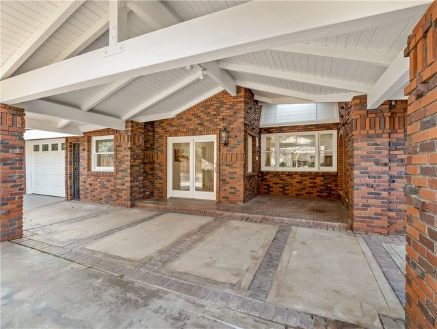 2527 W San Madele, Fresno, CA 93711