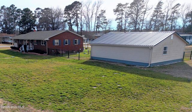 222 Orange Street, Kinston, NC 28504