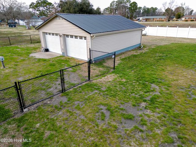 222 Orange Street, Kinston, NC 28504