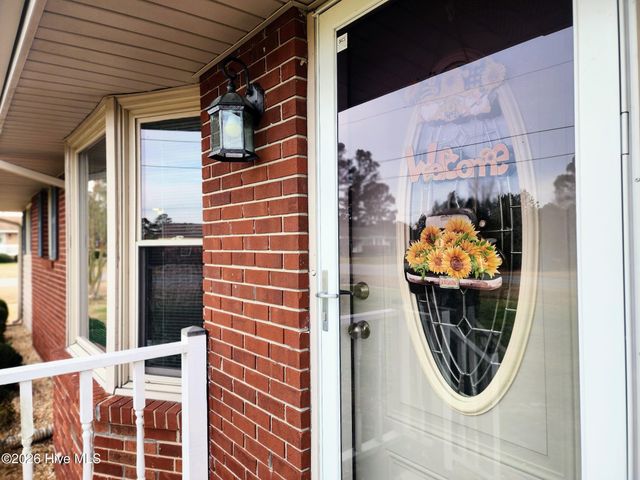 222 Orange Street, Kinston, NC 28504