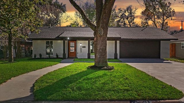 9603 Emnora Lane, Houston, TX 77080