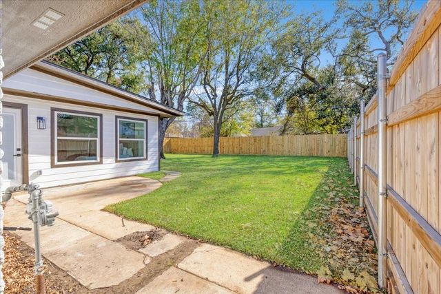 9603 Emnora Lane, Houston, TX 77080