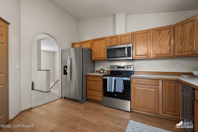 12113 Rolling Meadow Circle, Anchorage, AK 99516