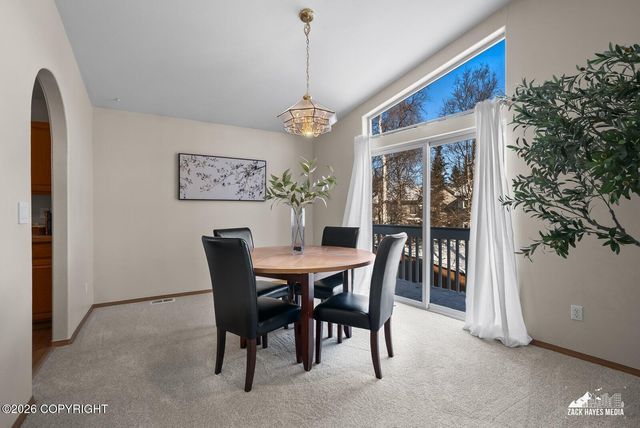 12113 Rolling Meadow Circle, Anchorage, AK 99516