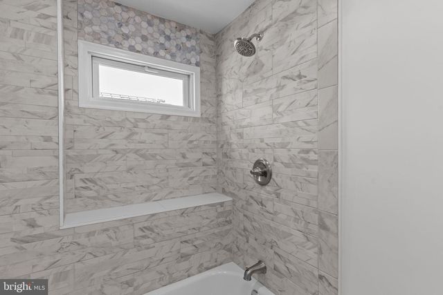 446 POND ST, Bristol, PA 19007