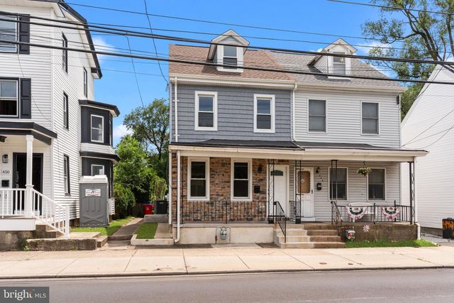 446 POND ST, Bristol, PA 19007