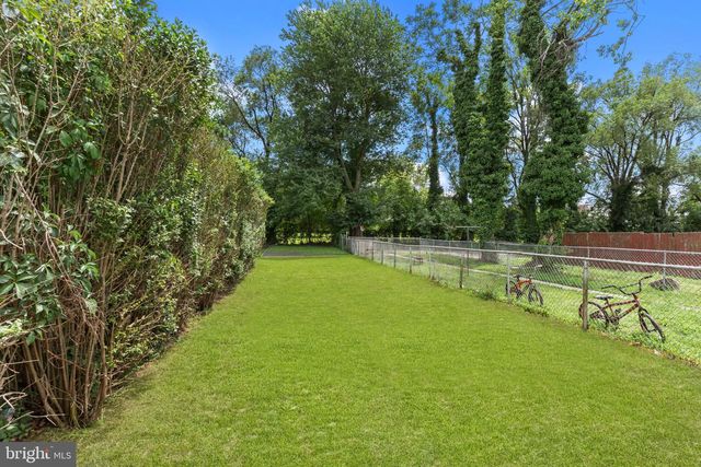 446 POND ST, Bristol, PA 19007