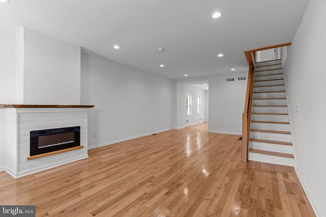 446 POND ST, Bristol, PA 19007