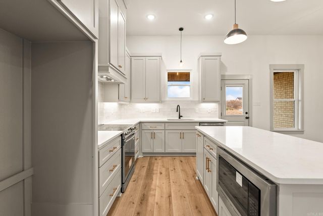 207 Michelle Drive, Beebe, AR 72012