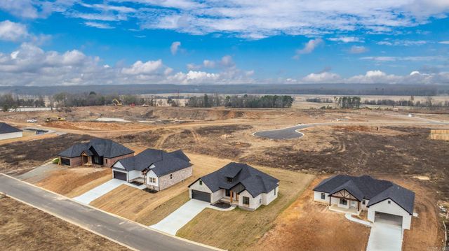 207 Michelle Drive, Beebe, AR 72012