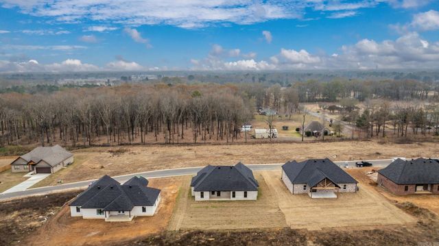 207 Michelle Drive, Beebe, AR 72012