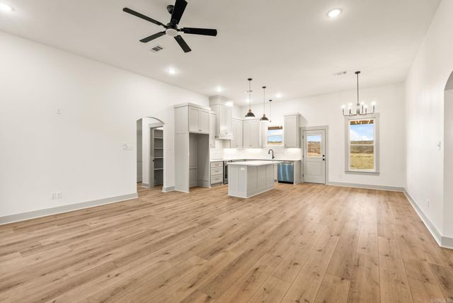 207 Michelle Drive, Beebe, AR 72012