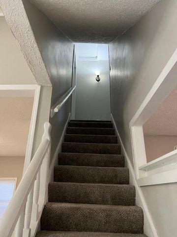 2324 Ridgeway Avenue, Columbus, OH 43219