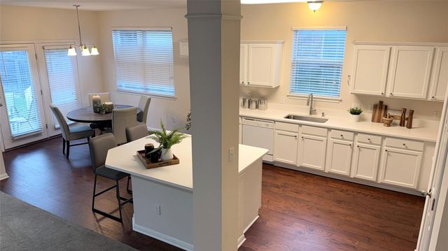 2225 Lou John ST, Austin, TX 78727