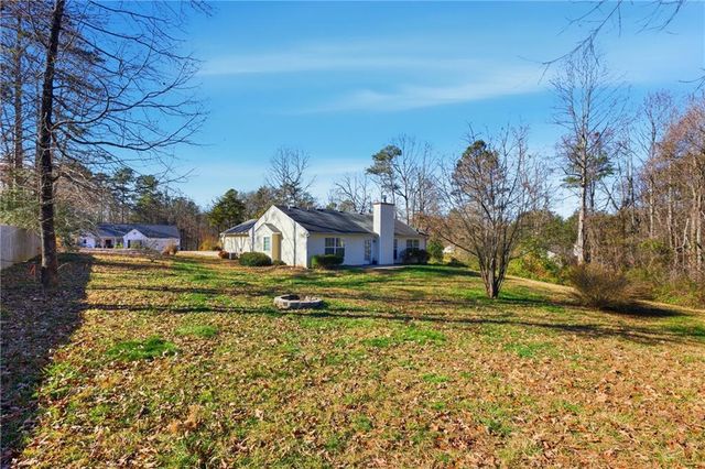 238 Ivy Hills Circle, Mount Airy, GA 30563