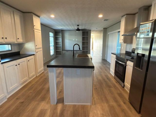 5686 Brady Circle, Lumberton, TX 77657