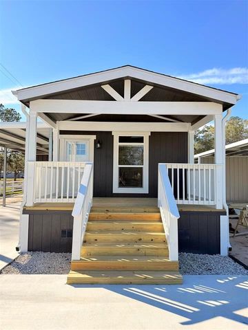 5686 Brady Circle, Lumberton, TX 77657