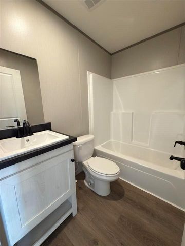 5686 Brady Circle, Lumberton, TX 77657