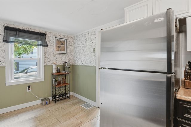 144 Holden Street, Worcester, MA 01606