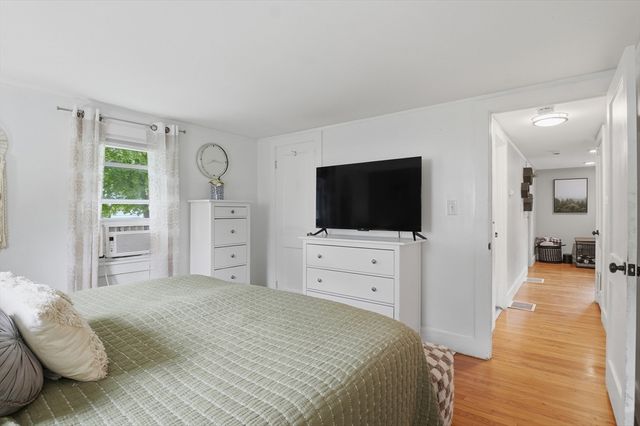 144 Holden Street, Worcester, MA 01606