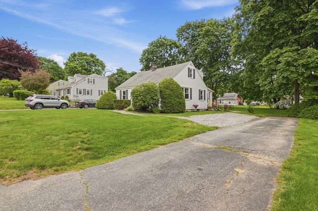 144 Holden Street, Worcester, MA 01606