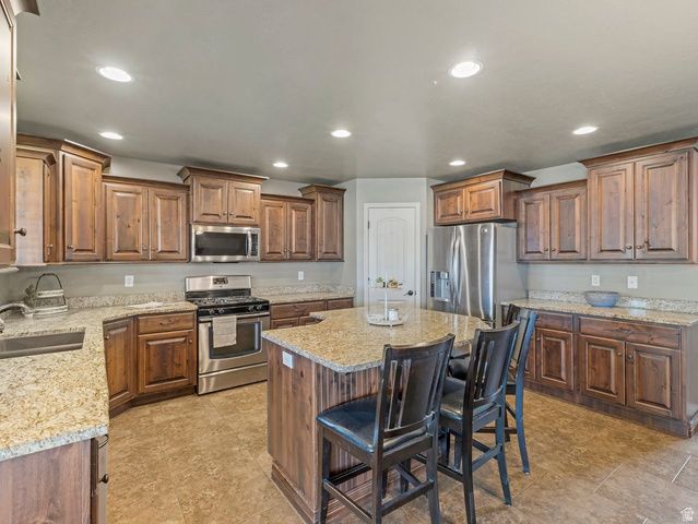 4586 W 3850 S, West Haven, UT 84401