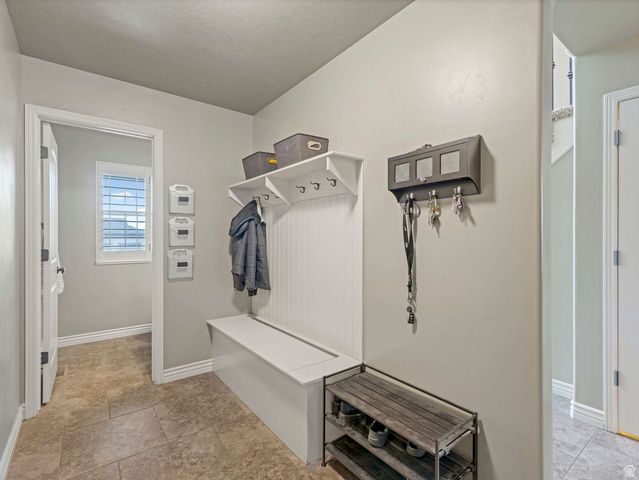 4586 W 3850 S, West Haven, UT 84401