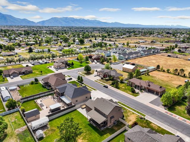 4586 W 3850 S, West Haven, UT 84401