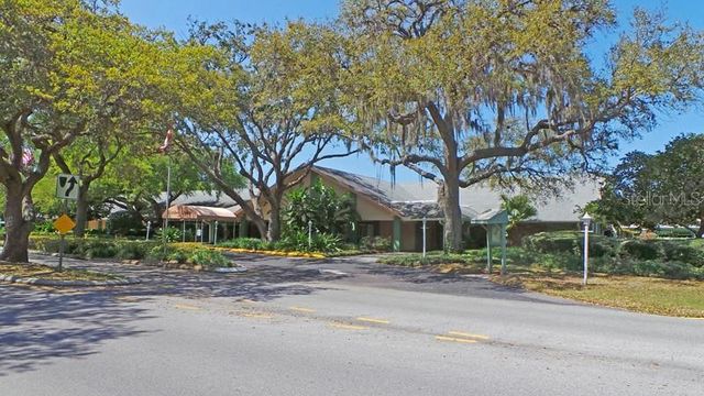 11337 VERSAILLES LANE, Port Richey, FL 34668