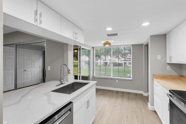 11337 VERSAILLES LANE, Port Richey, FL 34668
