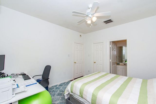 3011 Bonnebridge Way Boulevard, Houston, TX 77082