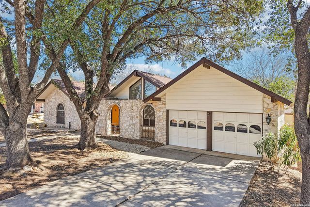 5906 Rimkus Dr, Leon Valley, TX 78238