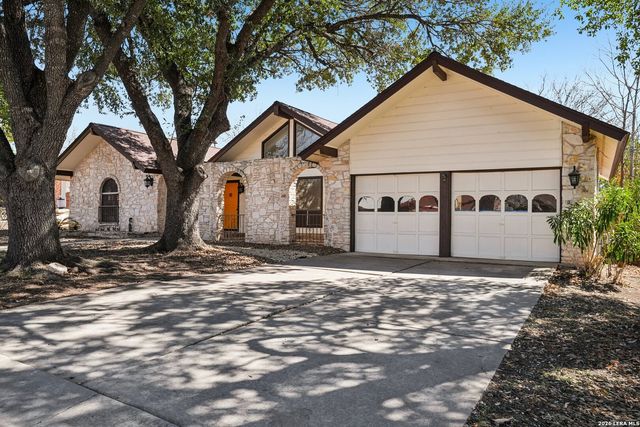 5906 Rimkus Dr, Leon Valley, TX 78238