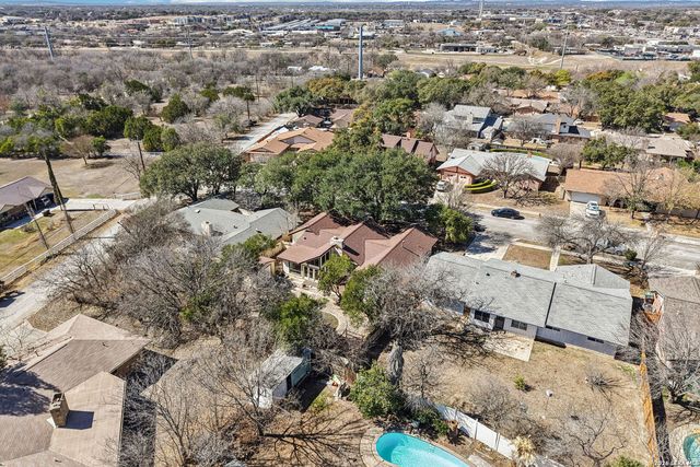 5906 Rimkus Dr, Leon Valley, TX 78238