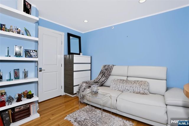 1519 Faulkner Court 1519, Mahwah, NJ 07430