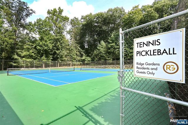 1519 Faulkner Court 1519, Mahwah, NJ 07430