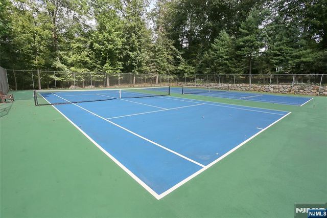 1519 Faulkner Court 1519, Mahwah, NJ 07430