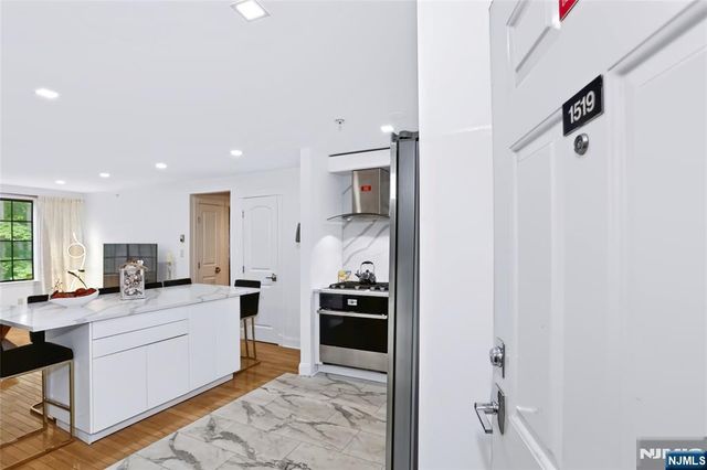 1519 Faulkner Court 1519, Mahwah, NJ 07430