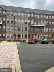 2653 PARK TOWER DR #111, Vienna, VA 22180