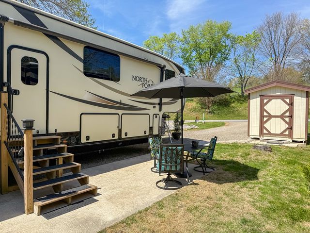 115 Apache Bend Road, Blairsville, GA 30512